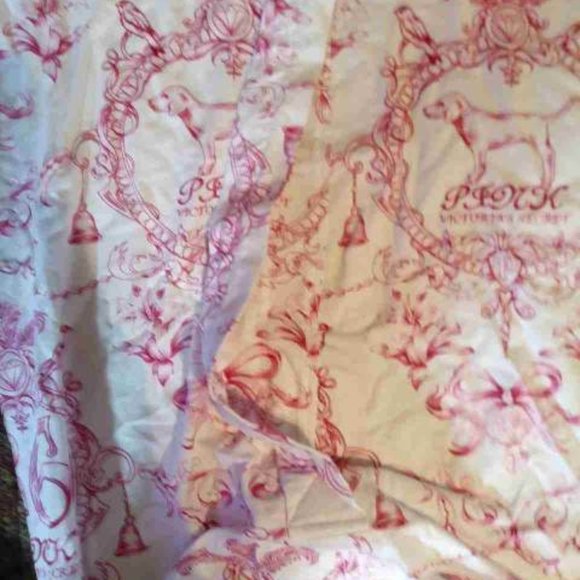 💞VS PINK RARE NWOT LAUNDRY BAG💞 - Picture 6 of 8